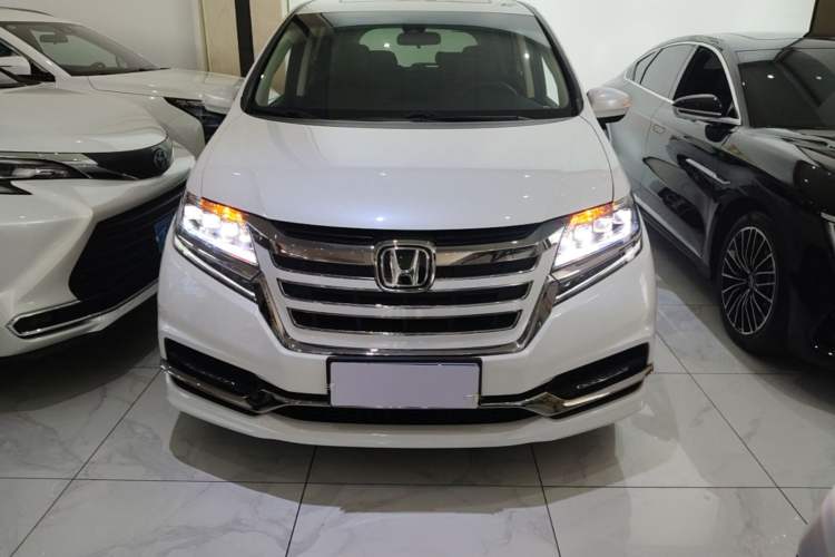 Used Honda Elysion 2019 2.0L Hybrid Luxury Edition Front