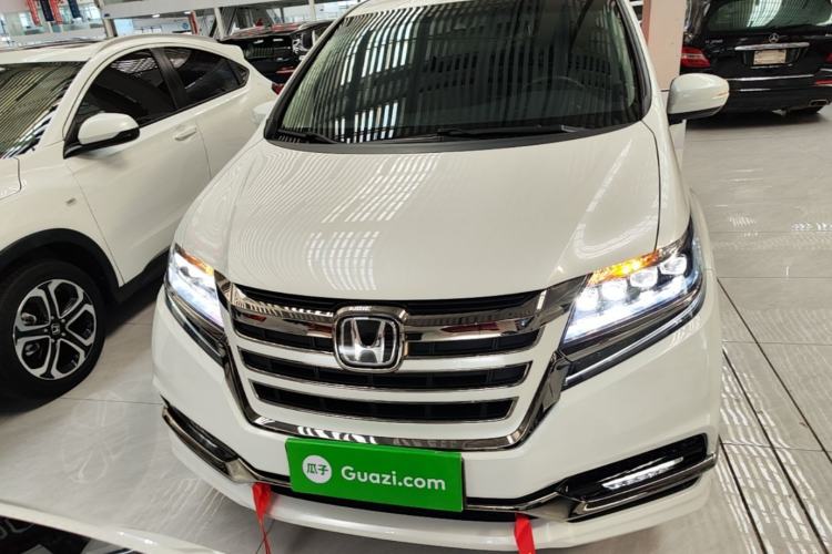 Used Honda Elysion 2019 2.0L Hybrid Supreme Edition Front