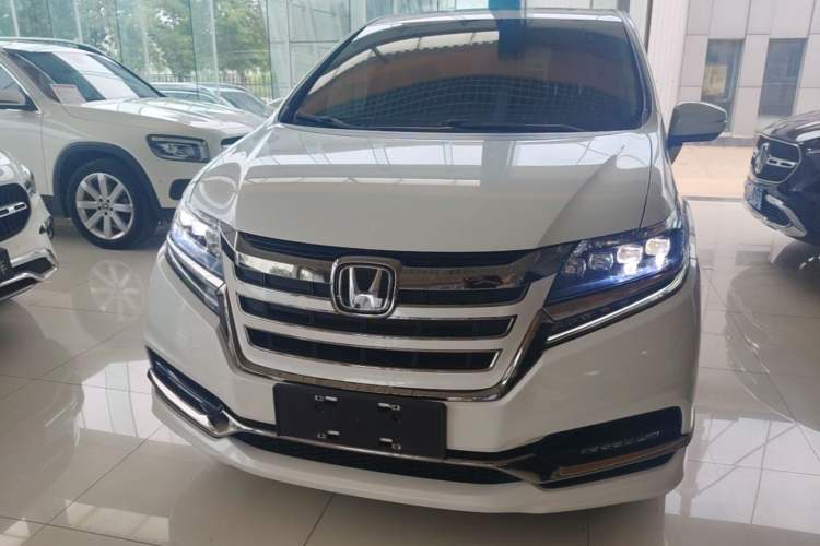 Used Honda Elysion 2019 2.0L Hybrid Luxury Edition Front