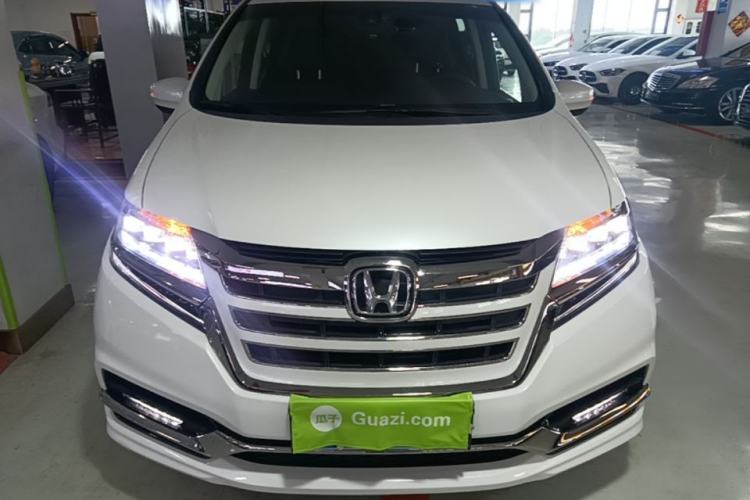 Used Honda Elysion 2019 2.0L Hybrid Luxury Edition Front