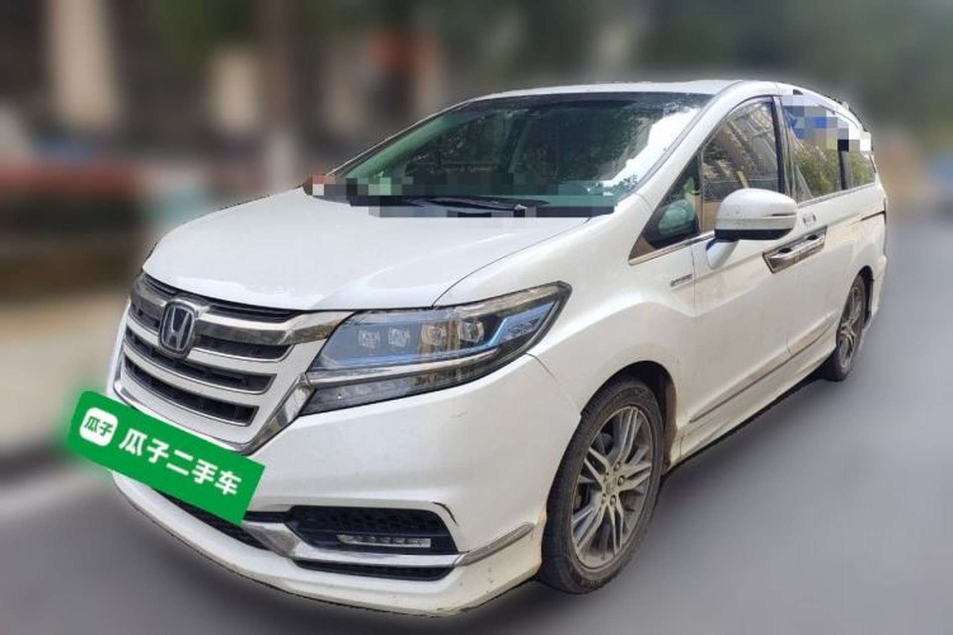Used Honda Elysion 2019 2.0L Hybrid Luxury Edition Front Left 45 Deg