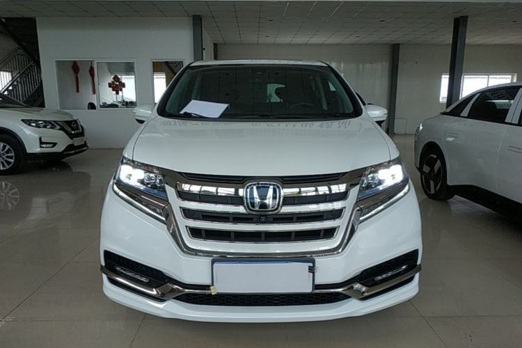 Used Honda Elysion 2019 2.0L Hybrid Supreme Edition Front