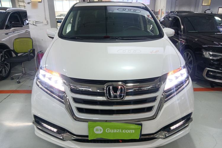 Used Honda Elysion 2019 2.0L Hybrid Comfort Edition Front