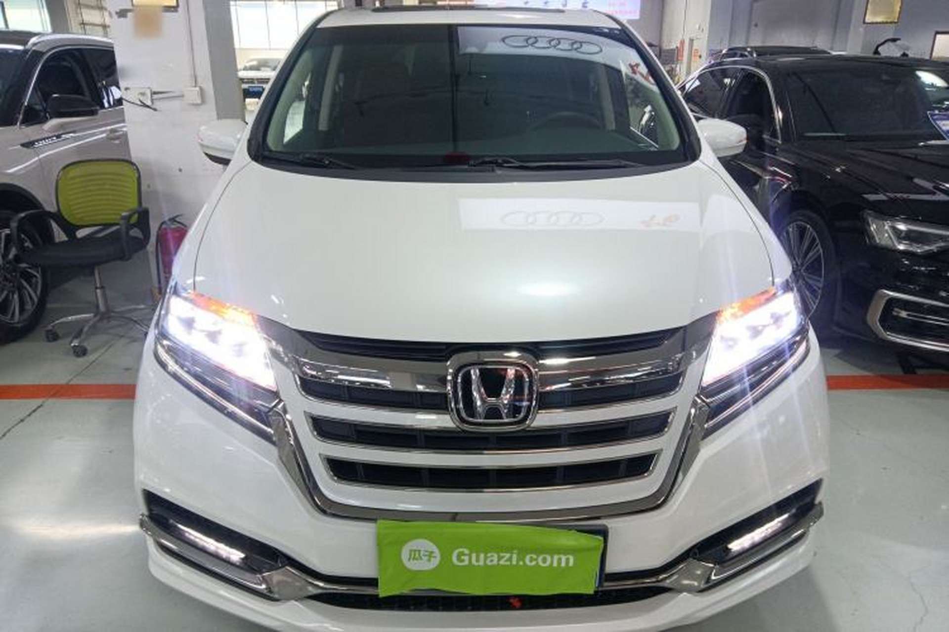 Used Honda Elysion 2019 2.0L Hybrid Comfort Edition Front