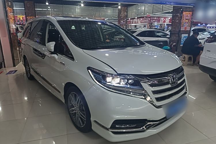 Used Honda Elysion 2019 2.0L Hybrid Luxury Edition Front Right 45 Deg
