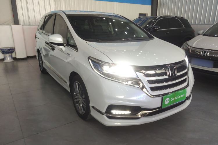 Used Honda Elysion 2019 2.0L Hybrid Luxury Edition Front Right 45 Deg