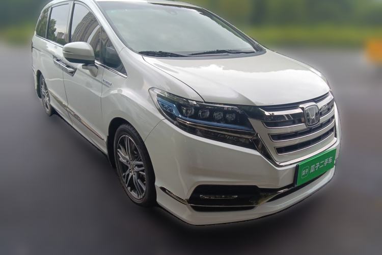 Used Honda Elysion 2019 2.0L Hybrid Luxury Edition Front Right 45 Deg