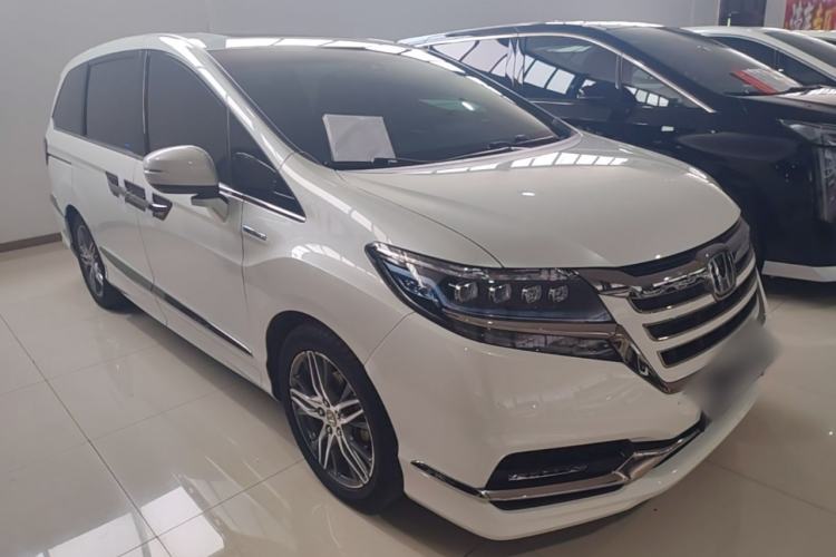 Used Honda Elysion 2019 2.0L Hybrid Luxury Edition Front Right 45 Deg
