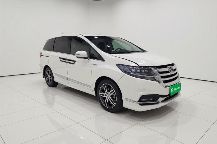 Used Honda Elysion 2019 2.0L Hybrid Supreme Edition Front Right 45 Deg
