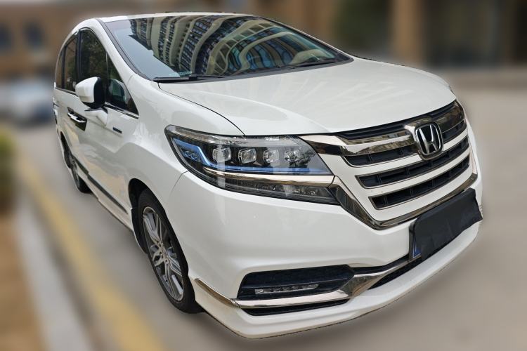 Used Honda Elysion 2019 2.0L Hybrid Luxury Edition Front Right 45 Deg