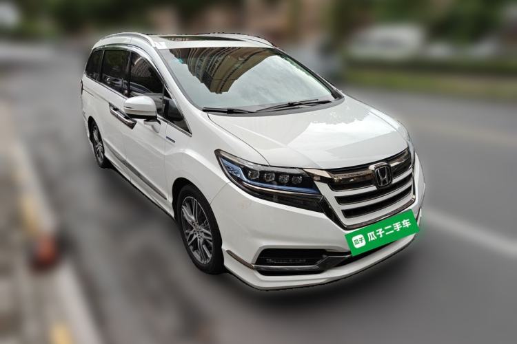 Used Honda Elysion 2019 2.0L Hybrid Luxury Edition Front Right 45 Deg