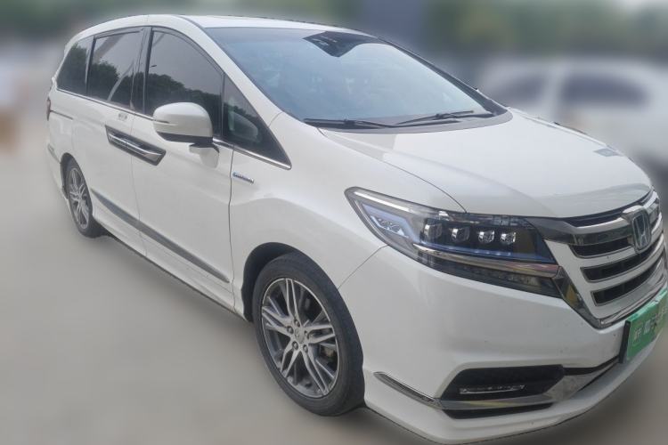 Used Honda Elysion 2019 2.0L Hybrid Comfort Edition Front Right 45 Deg