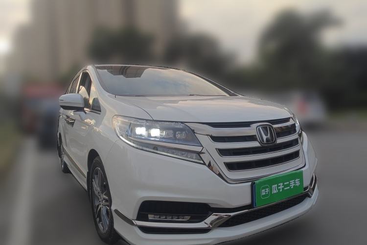 Used Honda Elysion 2019 2.0L Hybrid Luxury Edition Front Right 45 Deg