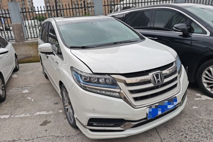 Used Honda Elysion 2019 2.0L Hybrid Supreme Edition Front Right 45 Deg