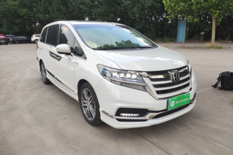 Used Honda Elysion 2019 2.0L Hybrid Luxury Edition Front Right 45 Deg