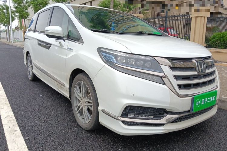 Used Honda Elysion 2019 2.0L Hybrid Supreme Edition Front Right 45 Deg