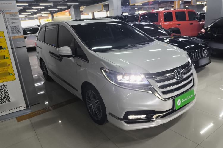 Used Honda Elysion 2019 2.0L Hybrid Luxury Edition Front Right 45 Deg