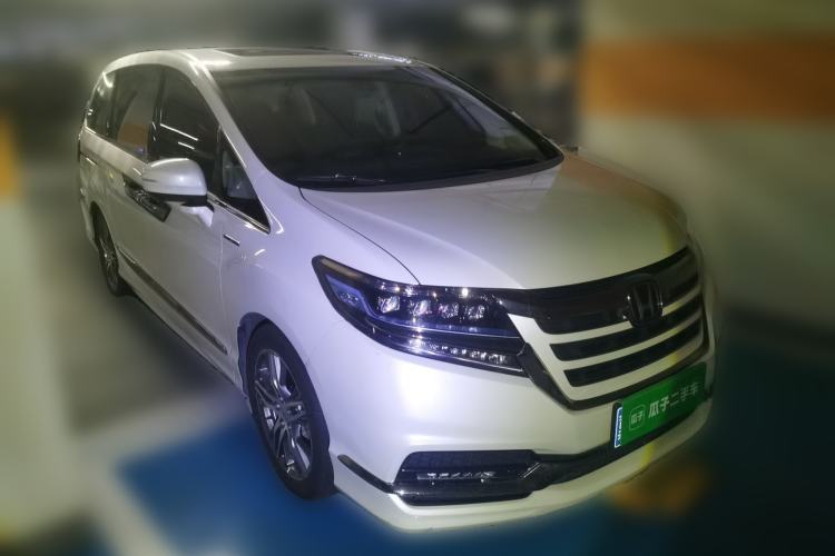 Used Honda Elysion 2019 2.0L Hybrid Luxury Edition Front Right 45 Deg
