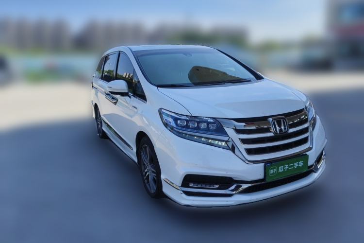 Used Honda Elysion 2019 2.0L Hybrid Luxury Edition Front Right 45 Deg