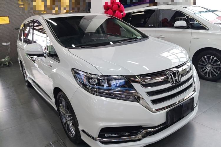 Used Honda Elysion 2019 2.0L Hybrid Luxury Edition Front Right 45 Deg