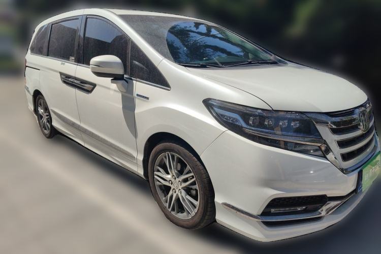 Used Honda Elysion 2019 2.0L Hybrid Luxury Edition Front Right 45 Deg