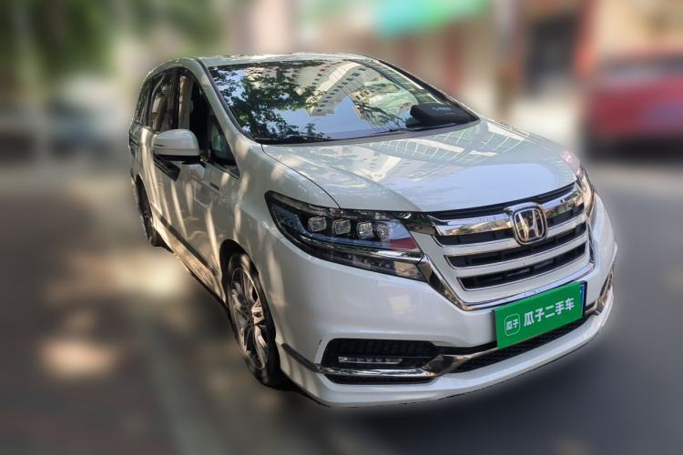 Used Honda Elysion 2019 2.0L Hybrid Luxury Edition Front Right 45 Deg