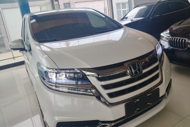 Used Honda Elysion 2019 2.0L Hybrid Luxury Edition Front Right 45 Deg
