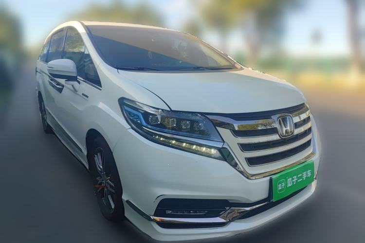 Used Honda Elysion 2019 2.0L Hybrid Luxury Edition Front Right 45 Deg