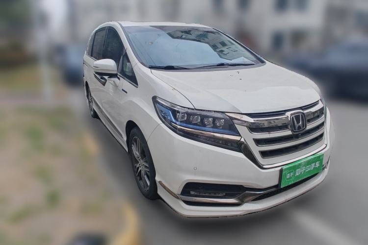 Used Honda Elysion 2019 2.0L Hybrid Supreme Edition Front Right 45 Deg