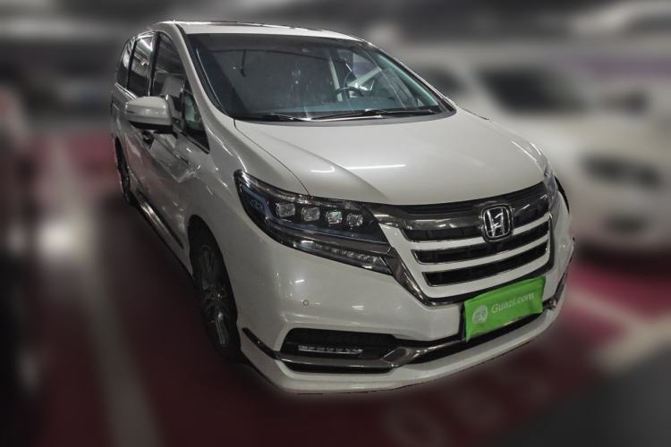 Used Honda Elysion 2019 2.0L Hybrid Supreme Edition Front Right 45 Deg