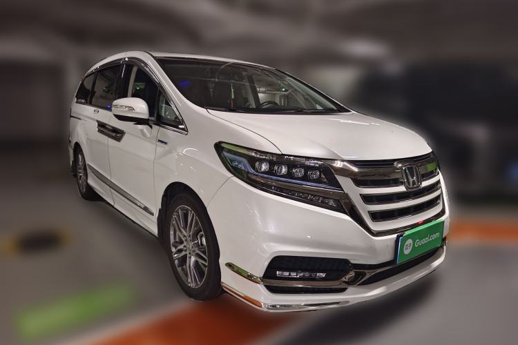 Used Honda Elysion 2019 2.0L Hybrid Luxury Edition Front Right 45 Deg