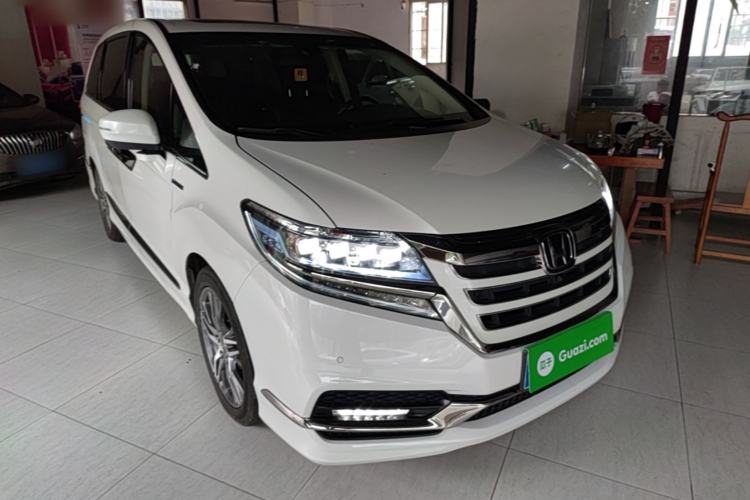 Used Honda Elysion 2019 2.0L Hybrid Supreme Edition Front Right 45 Deg
