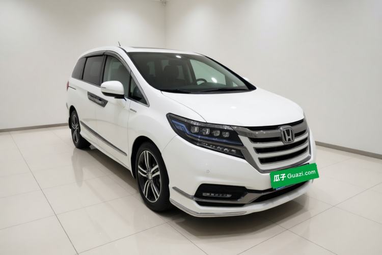 Used Honda Elysion 2019 2.0L Hybrid Supreme Edition Front Right 45 Deg