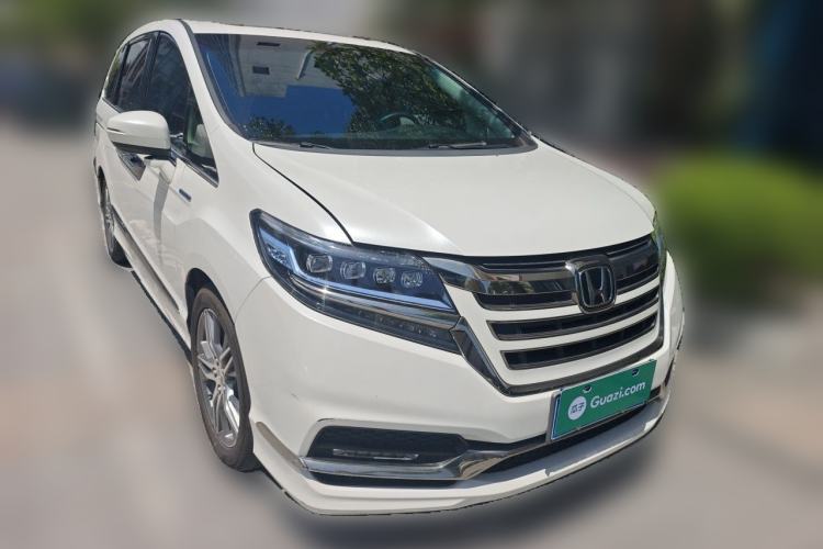 Used Honda Elysion 2019 2.0L Hybrid Luxury Edition Front Right 45 Deg
