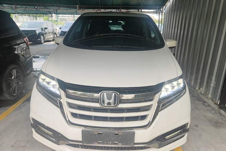 Used Honda Elysion 2019 2.0L Hybrid Luxury Edition Front