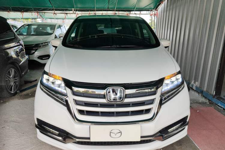 Used Honda Elysion 2019 2.0L Hybrid Luxury Edition Front
