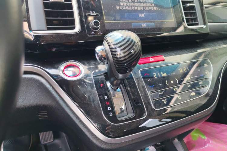 Used Honda Elysion 2019 2.0L Hybrid Luxury Edition Gear Lever