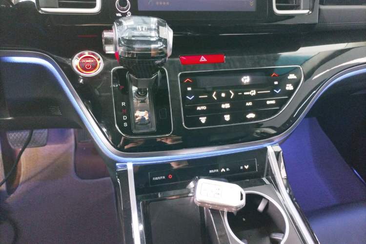 Used Honda Elysion 2019 2.0L Hybrid Luxury Edition Gear Lever