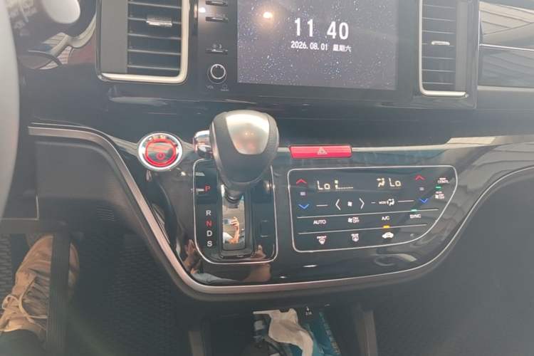Used Honda Elysion 2019 2.0L Hybrid Luxury Edition Gear Lever