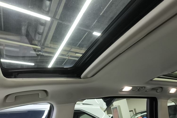 Used Honda Elysion 2019 2.0L Hybrid Comfort Edition Headliner