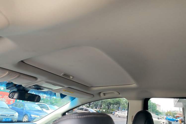Used Honda Elysion 2019 2.0L Hybrid Luxury Edition Headliner
