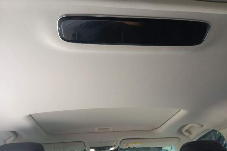 Used Honda Elysion 2019 2.0L Hybrid Luxury Edition Headliner