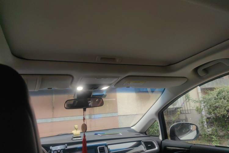 Used Honda Elysion 2019 2.0L Hybrid Luxury Edition Headliner