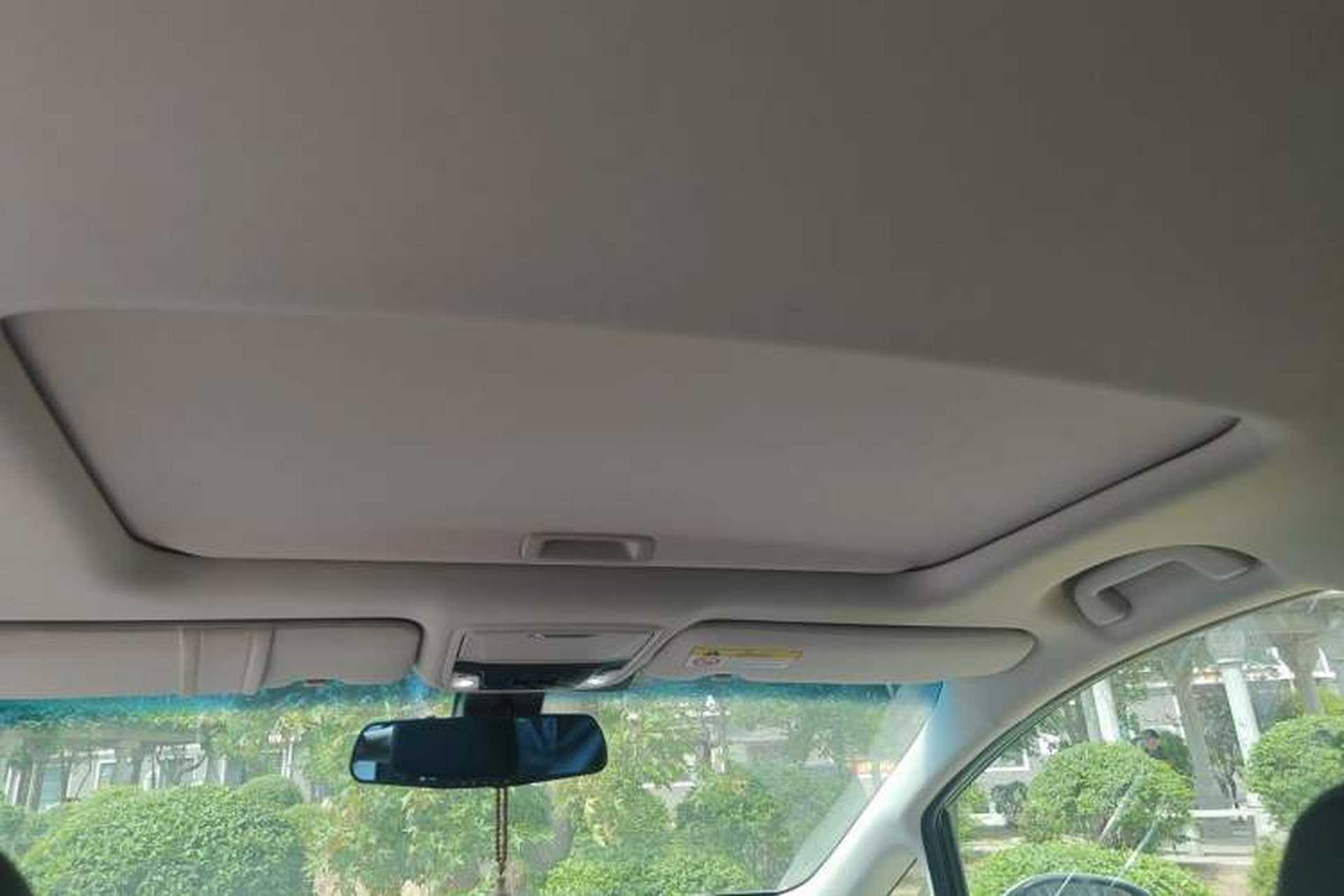 Used Honda Elysion 2019 2.0L Hybrid Luxury Edition Headliner