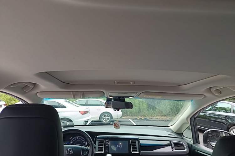 Used Honda Elysion 2019 2.0L Hybrid Luxury Edition Headliner