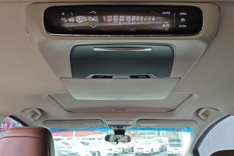 Used Honda Elysion 2019 2.0L Hybrid Supreme Edition Headliner