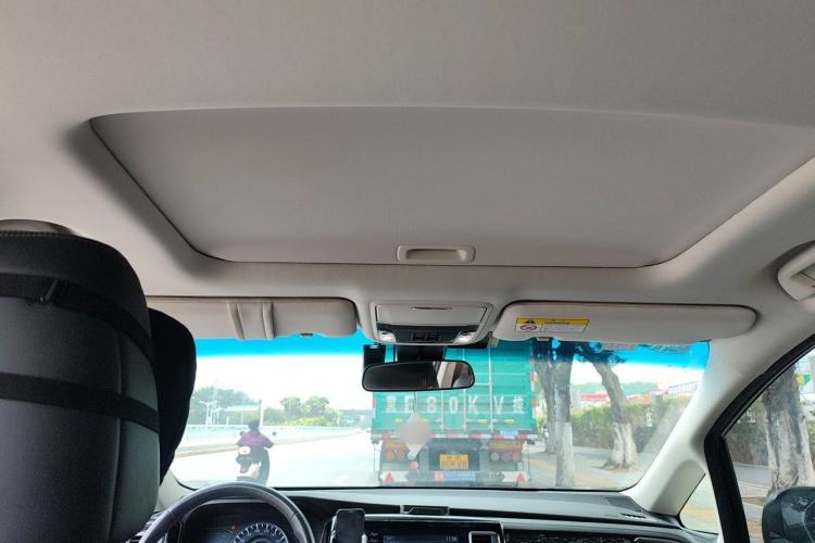 Used Honda Elysion 2019 2.0L Hybrid Luxury Edition Headliner