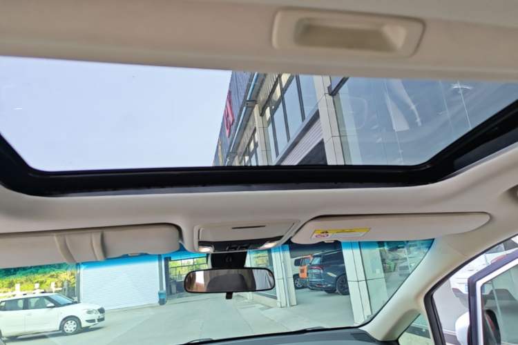 Used Honda Elysion 2019 2.0L Hybrid Supreme Edition Headliner