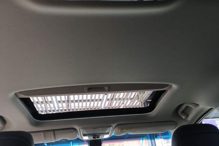 Used Honda Elysion 2019 2.0L Hybrid Luxury Edition Headliner
