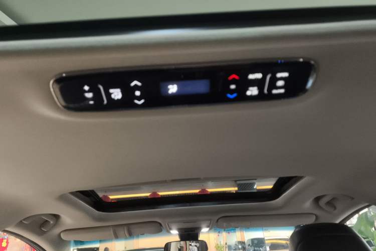 Used Honda Elysion 2019 2.0L Hybrid Luxury Edition Headliner